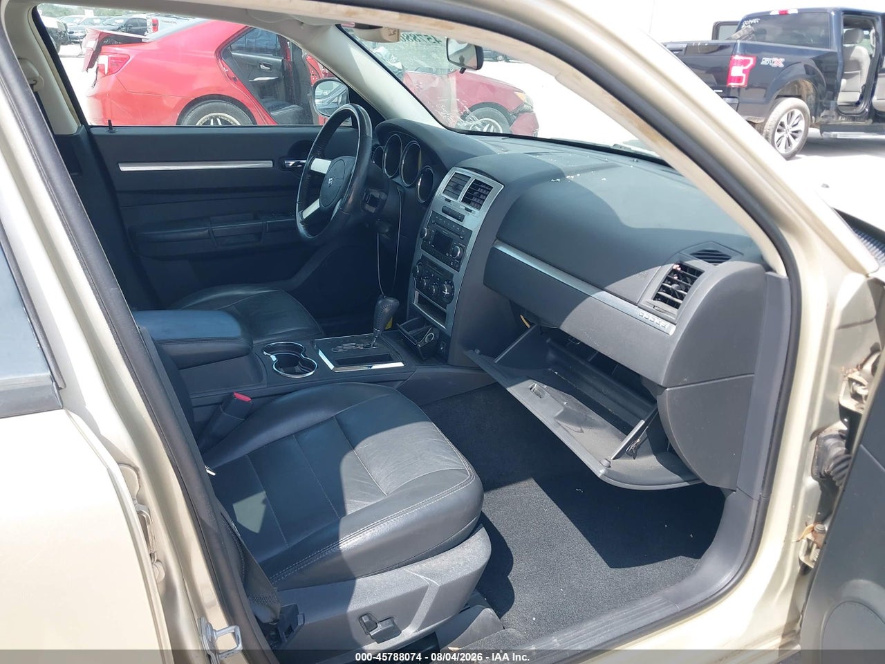2010 DODGE CHARGER SXT · 5/11