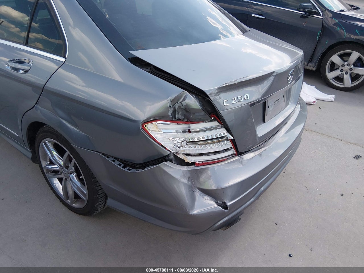 2014 MERCEDES-BENZ C 250 SPORT · 6/11