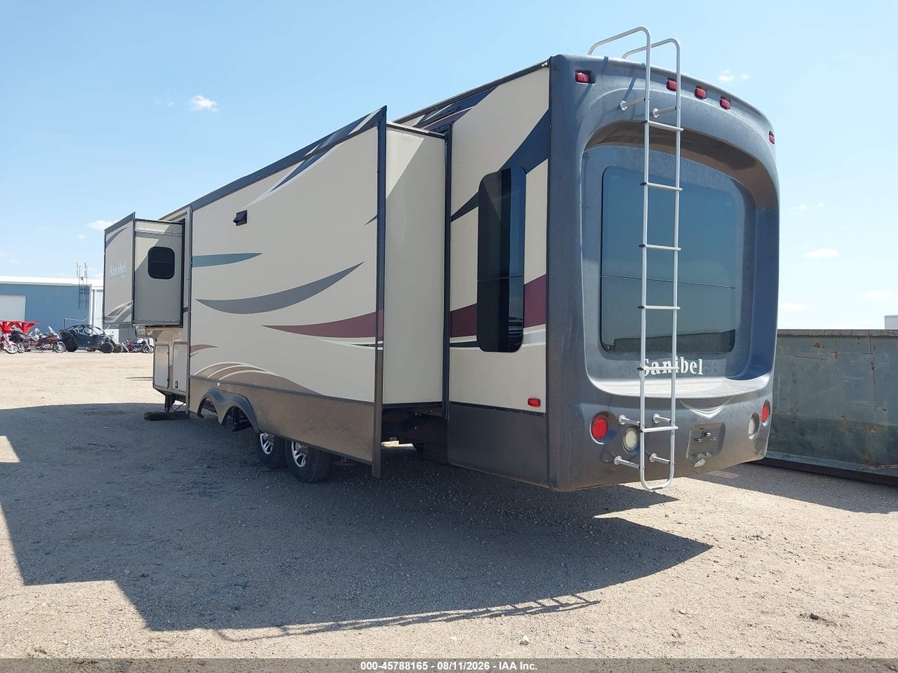 2016 FOREST RIVER SANIBEL 5TH WHEEL 40' · 3/11