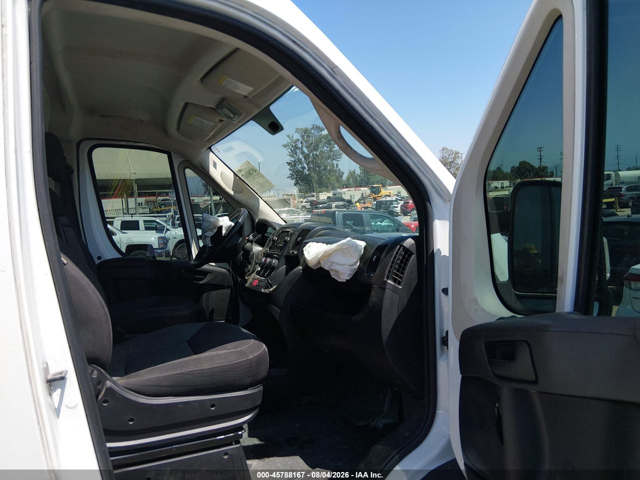 2018 RAM PROMASTER 1500 HIGH ROOF 136 WB · 5/11