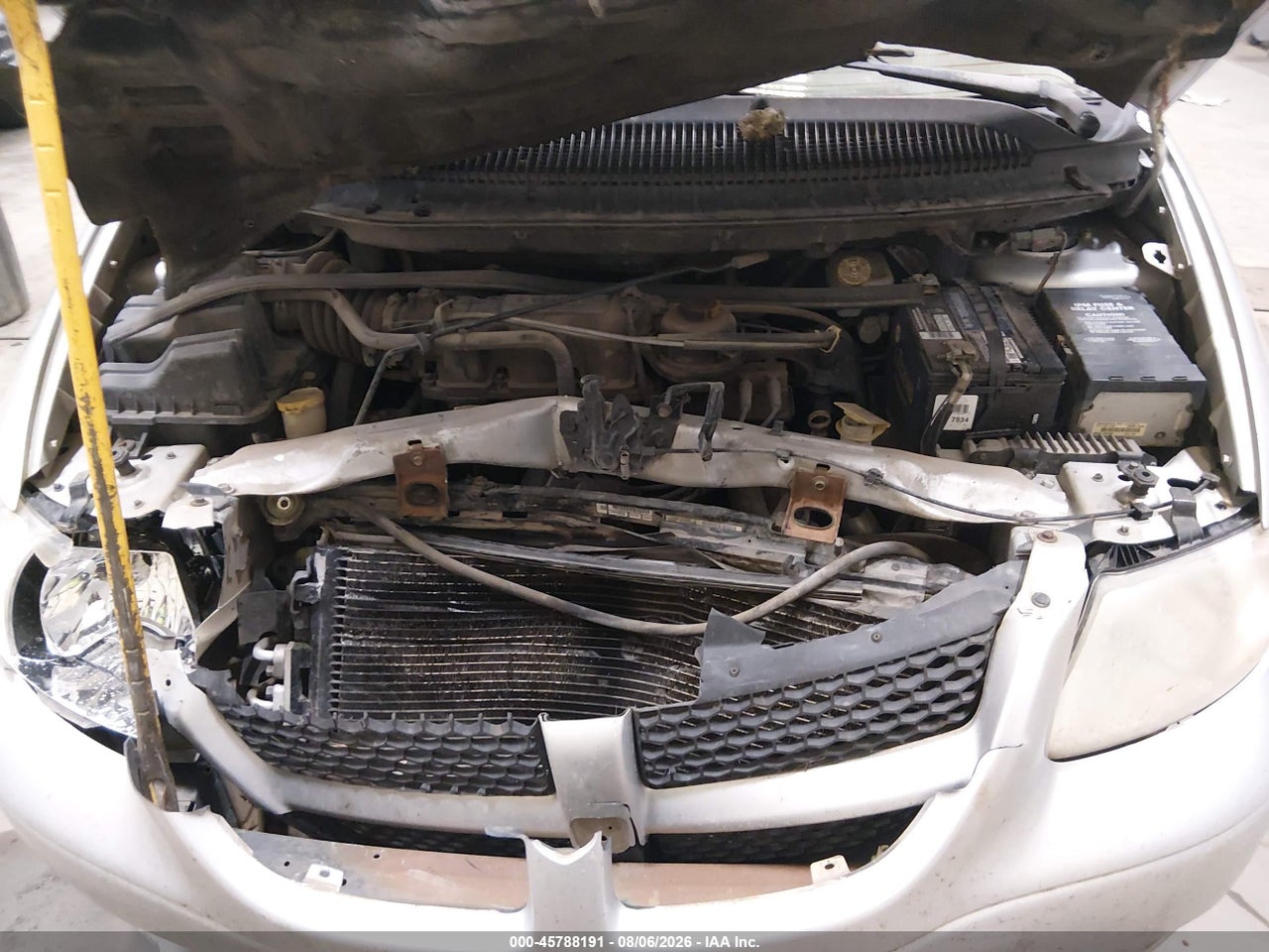 2003 DODGE GRAND CARAVAN SPORT · 10/11