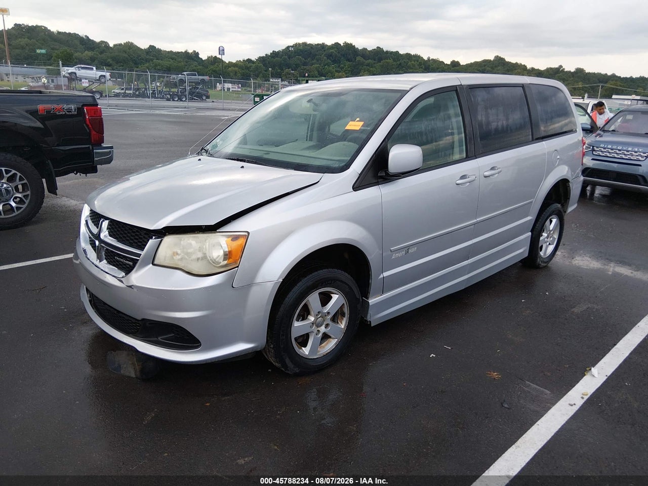 2011 DODGE GRAND CARAVAN MAINSTREET · 2/11