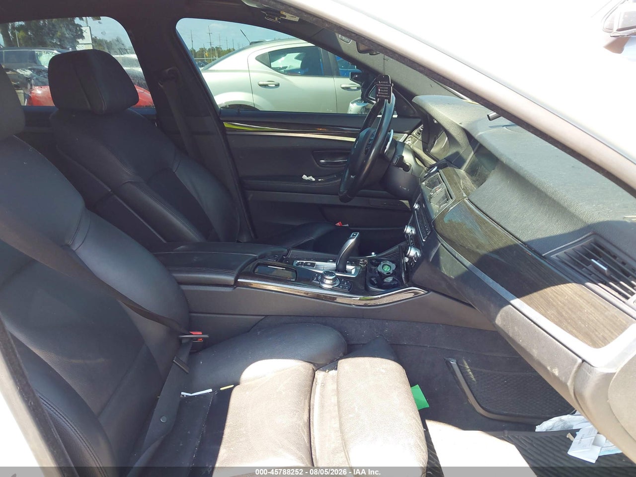 2012 BMW 528I XDRIVE · 5/11