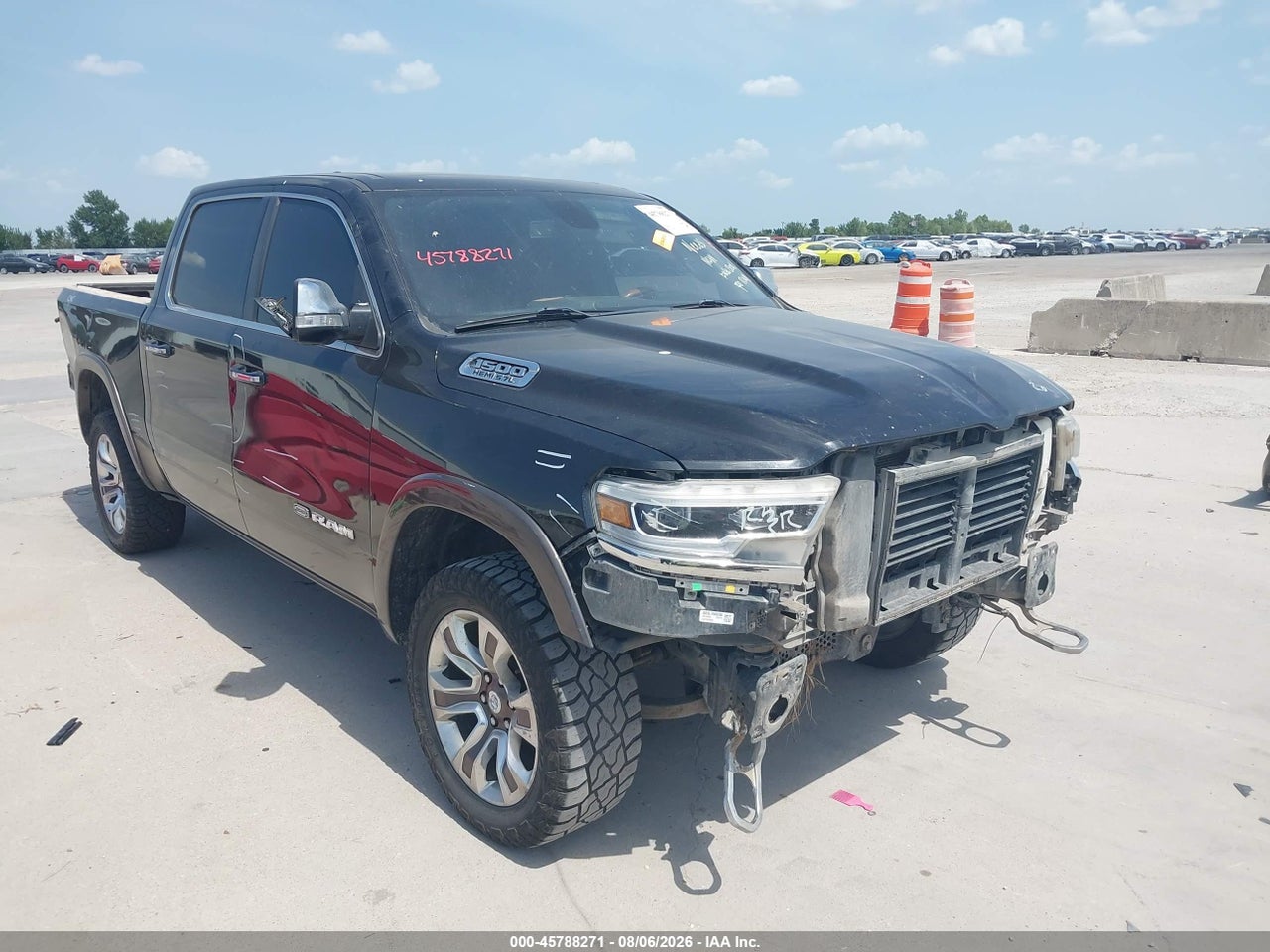 2020 RAM 1500 LARAMIE LONGHORN  4X4 5'7 BOX
