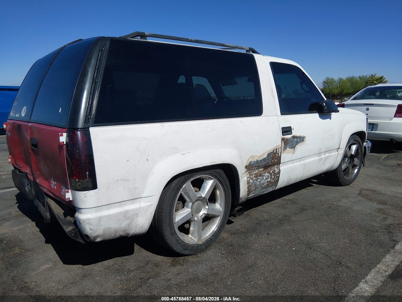 1997 GMC YUKON SL · 4/11