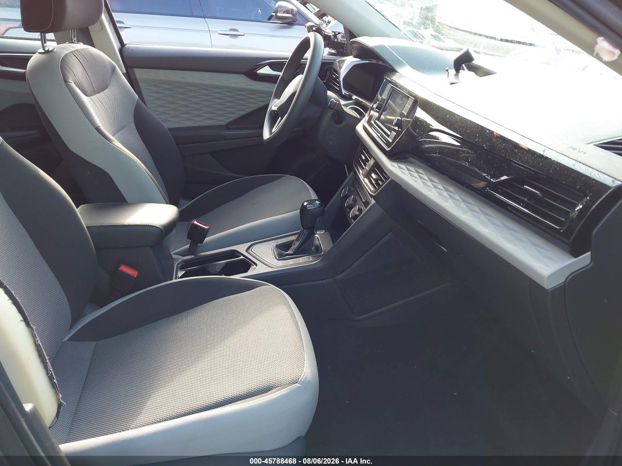 2022 VOLKSWAGEN TAOS 1.5T S · 5/11