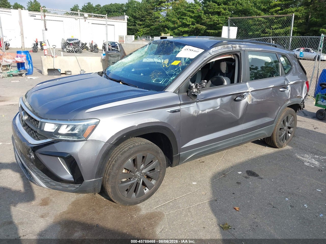 2022 VOLKSWAGEN TAOS 1.5T S · 2/11