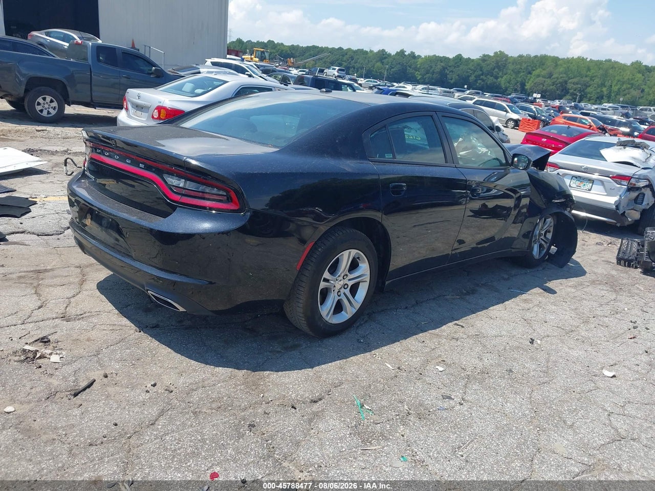 2021 DODGE CHARGER SXT RWD · 4/11