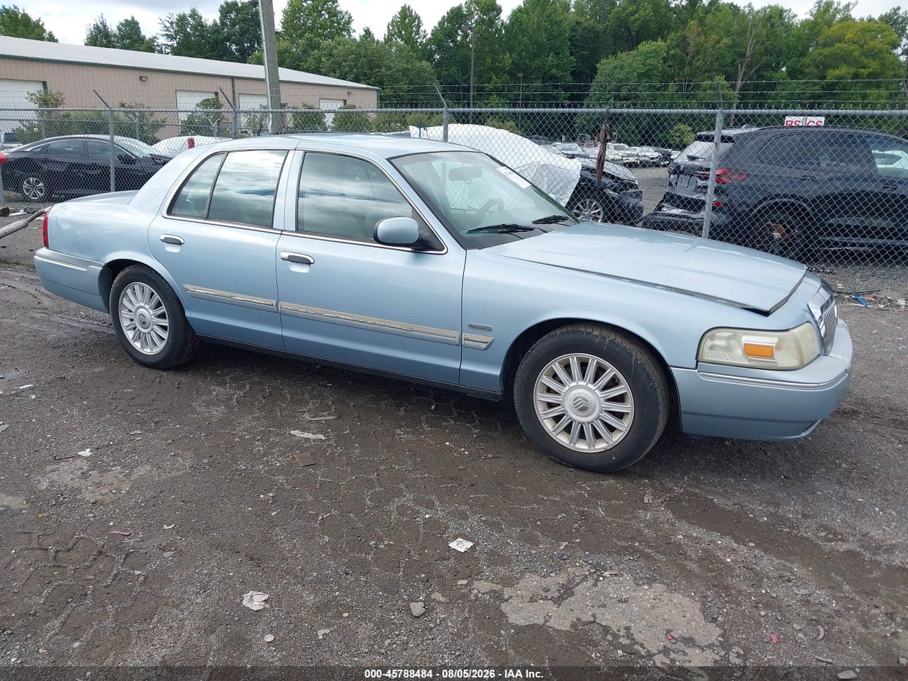 2MEHM75V09X****** · 2009 MERCURY GRAND MARQUIS LS (FLEET ONLY)