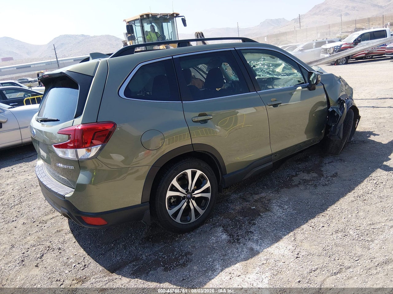 2021 SUBARU FORESTER LIMITED · 4/10