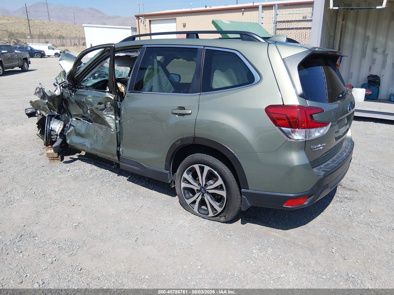 2021 SUBARU FORESTER LIMITED · 3/10