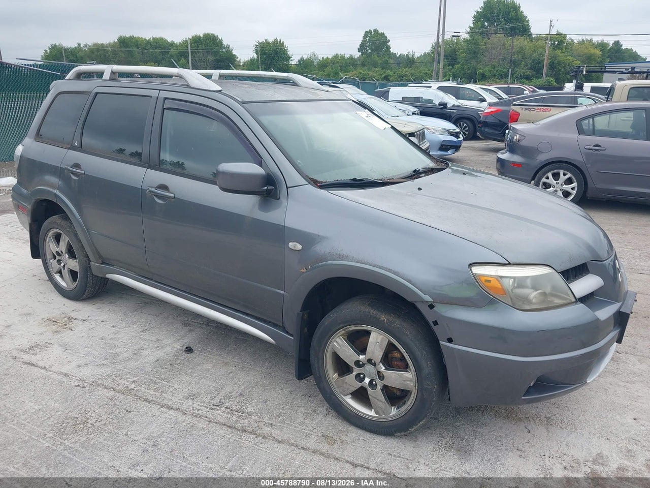 JA4LZ41F46U****** · 2006 MITSUBISHI OUTLANDER SE