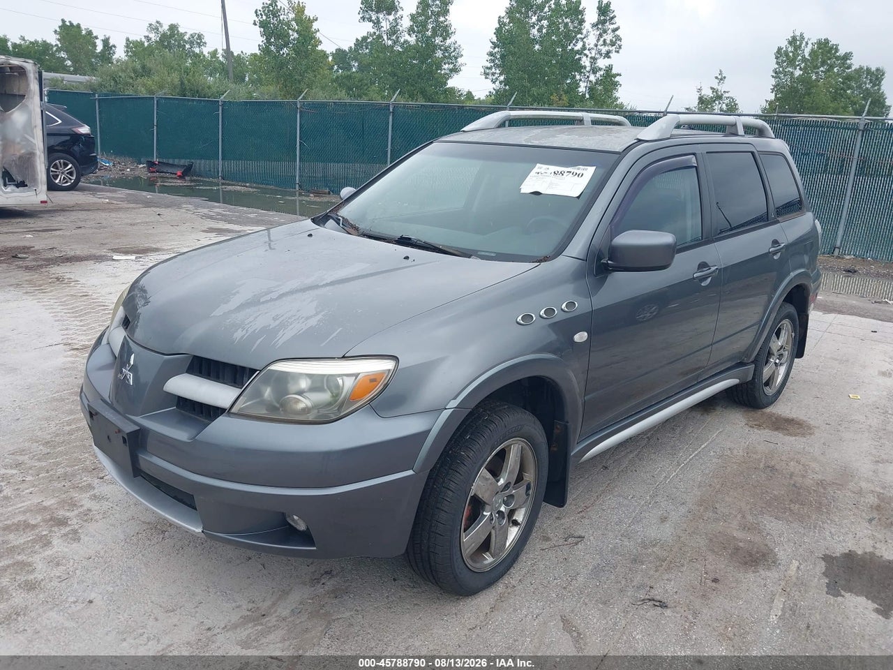 2006 MITSUBISHI OUTLANDER SE · 2/11
