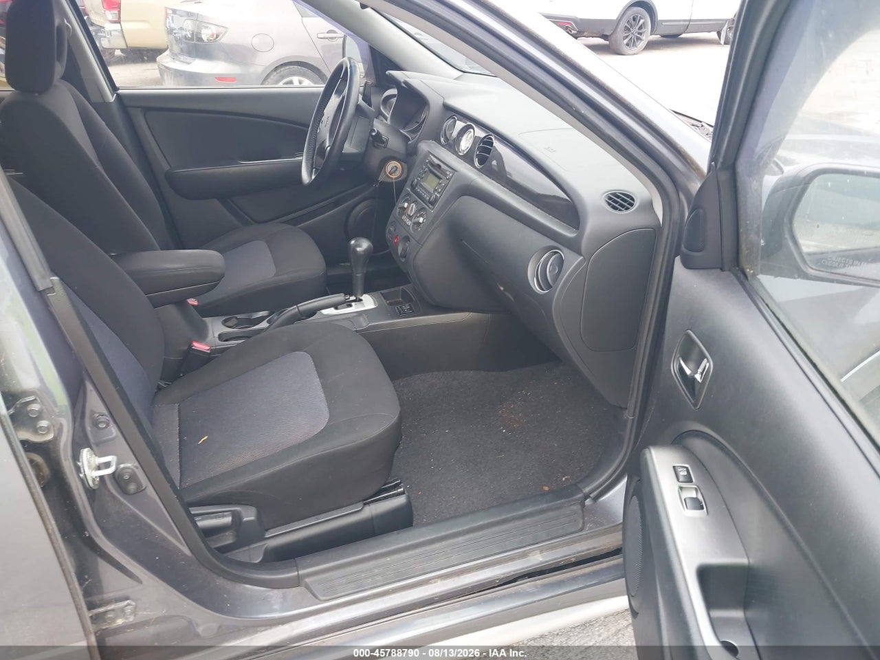 2006 MITSUBISHI OUTLANDER SE · 5/11