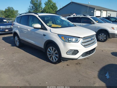 1FMCU9HD0KU****** · 2019 FORD ESCAPE SEL