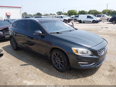 2016 VOLVO V60 T5 DRIVE-E PREMIER