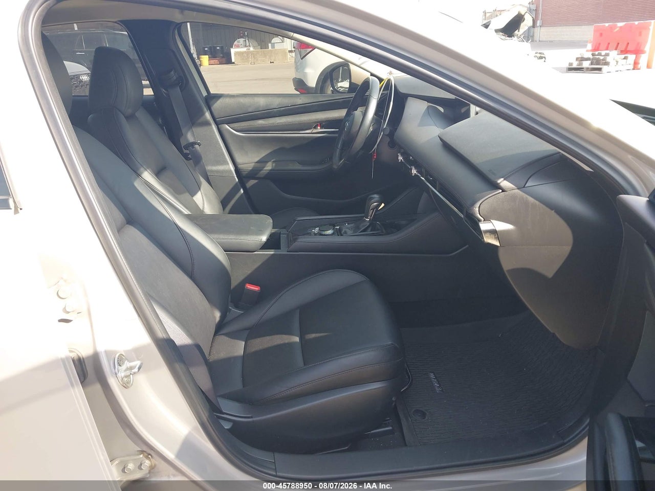2022 MAZDA MAZDA3 PREFERRED · 5/11