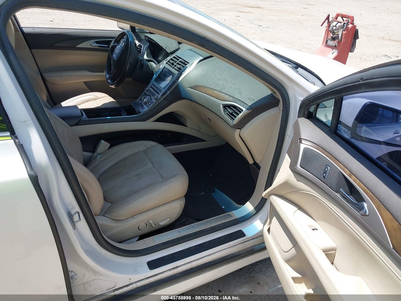 2017 LINCOLN MKZ RESERVE · 5/11