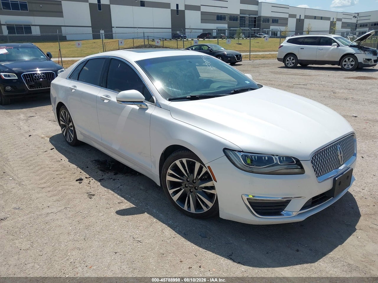 3LN6L5E95HR****** · 2017 LINCOLN MKZ RESERVE