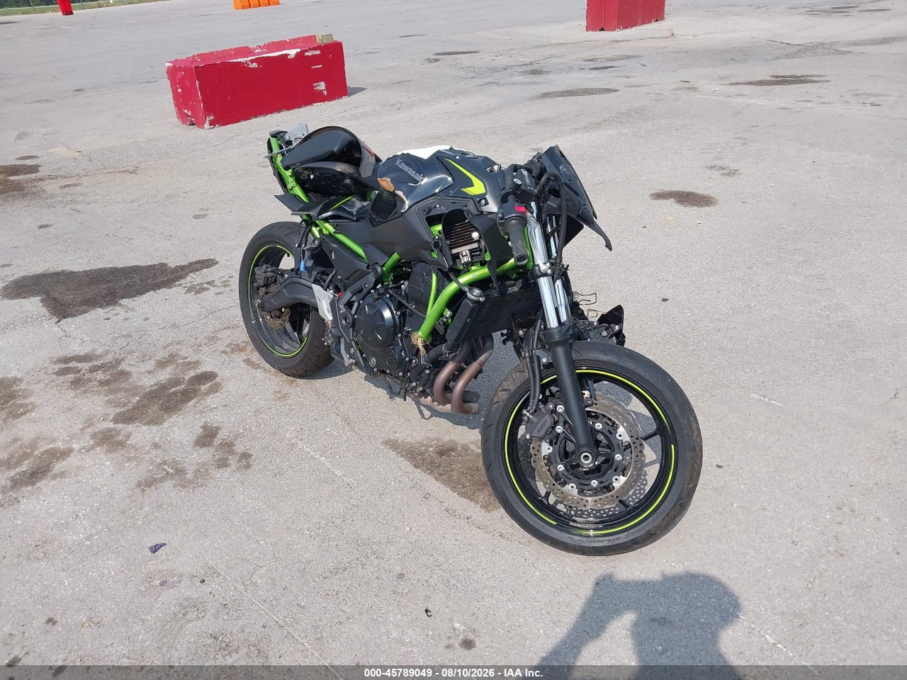 2022 KAWASAKI ER650 L · 2/11