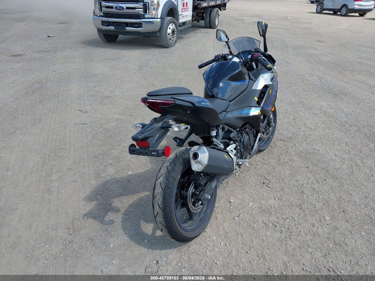 2025 KAWASAKI EX500   · 4/11