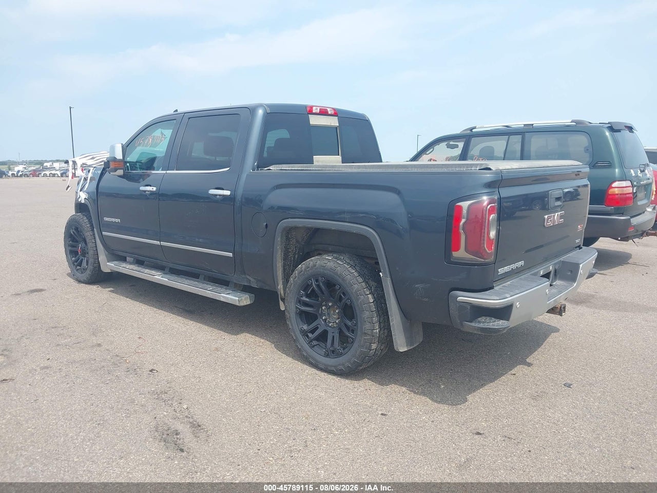 2018 GMC SIERRA 1500 SLT · 3/11