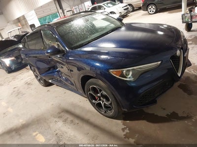 ZASPAKBN1L7****** · 2020 ALFA ROMEO STELVIO TI SPORT AWD