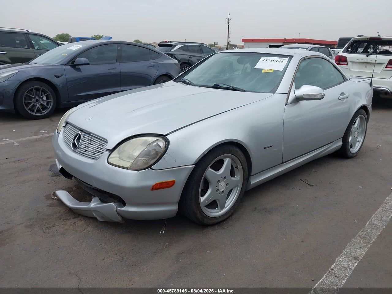 2001 MERCEDES-BENZ SLK 320 · 2/11