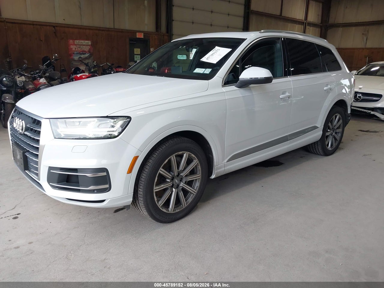 2019 AUDI Q7 55 PREMIUM/55 SE PREMIUM · 2/11
