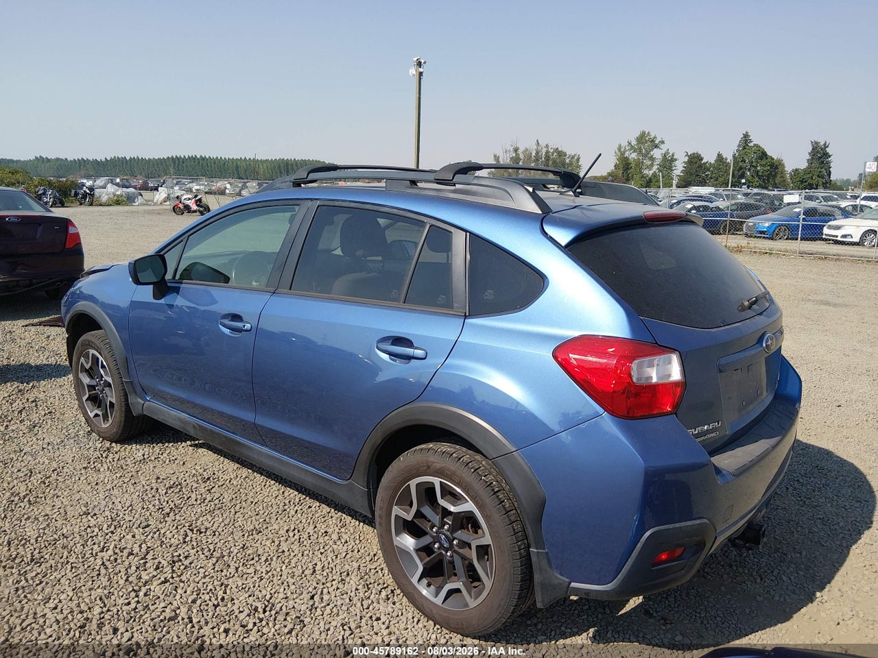 2016 SUBARU CROSSTREK 2.0I PREMIUM · 3/11