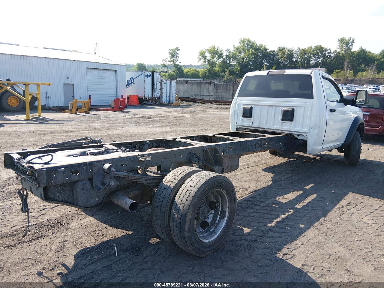 2023 RAM 5500 CHASSIS TRADESMAN/SLT · 4/11