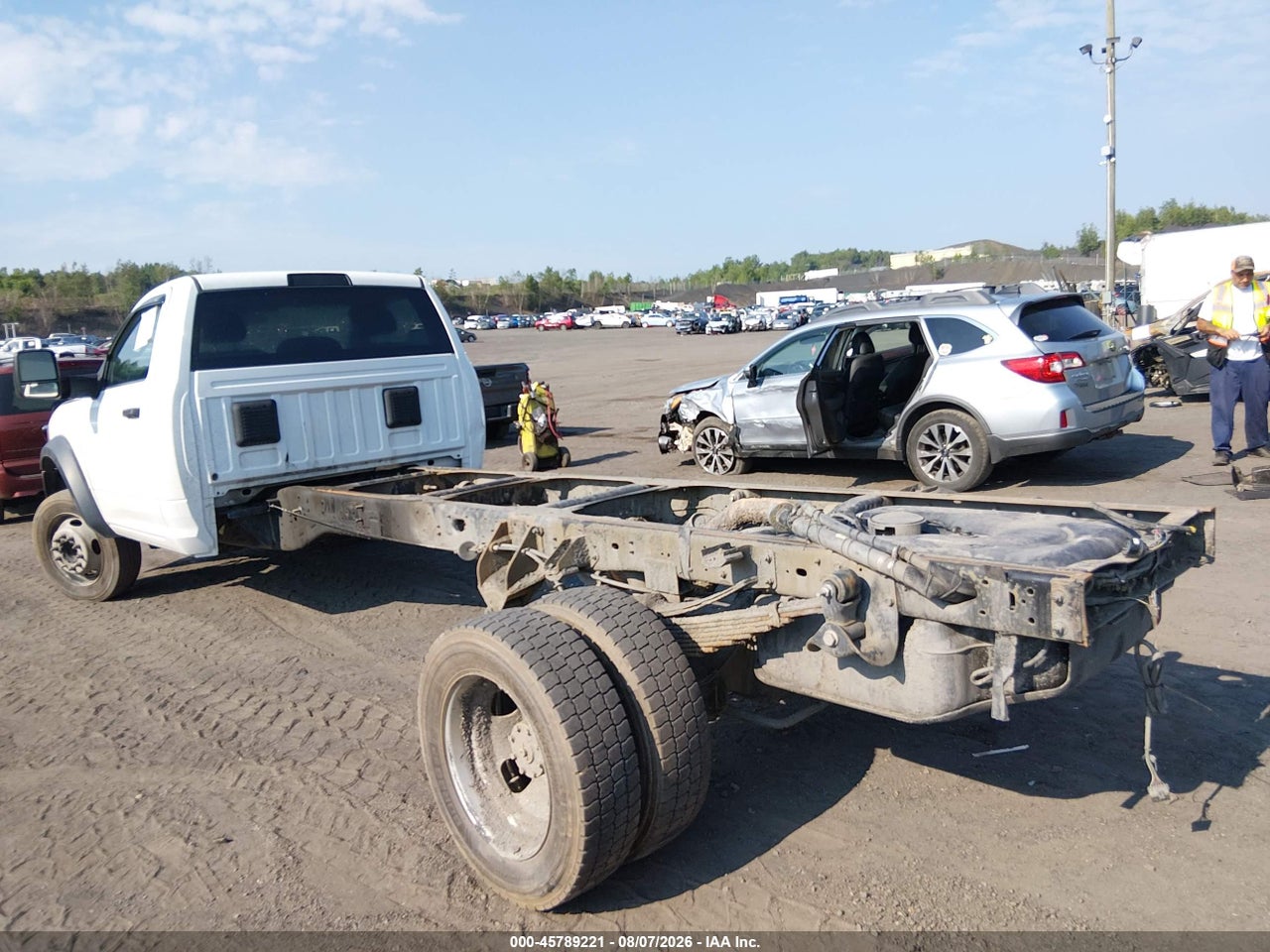 2023 RAM 5500 CHASSIS TRADESMAN/SLT · 3/11