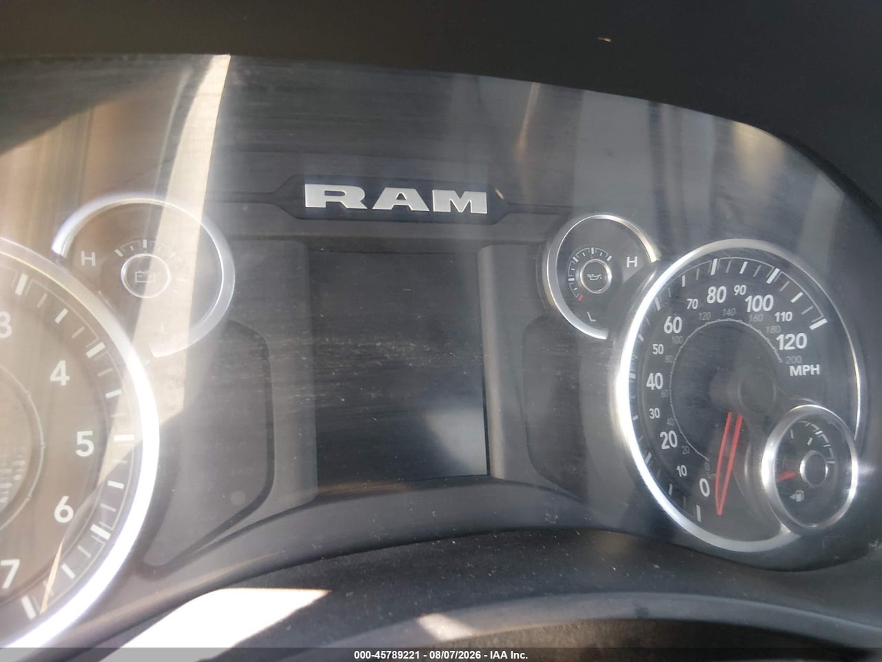 2023 RAM 5500 CHASSIS TRADESMAN/SLT · 6/11