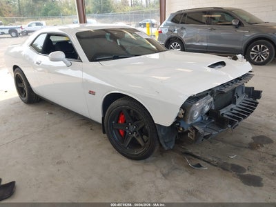 2016 DODGE CHALLENGER SRT 392