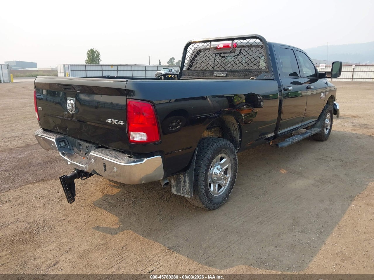 2017 RAM 2500 SLT  4X4 8' BOX · 4/11