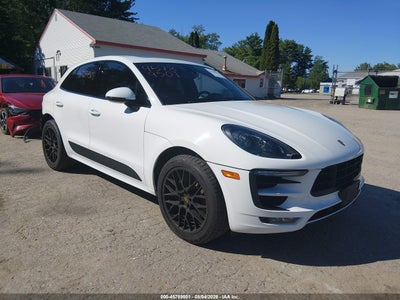 2018 PORSCHE MACAN GTS