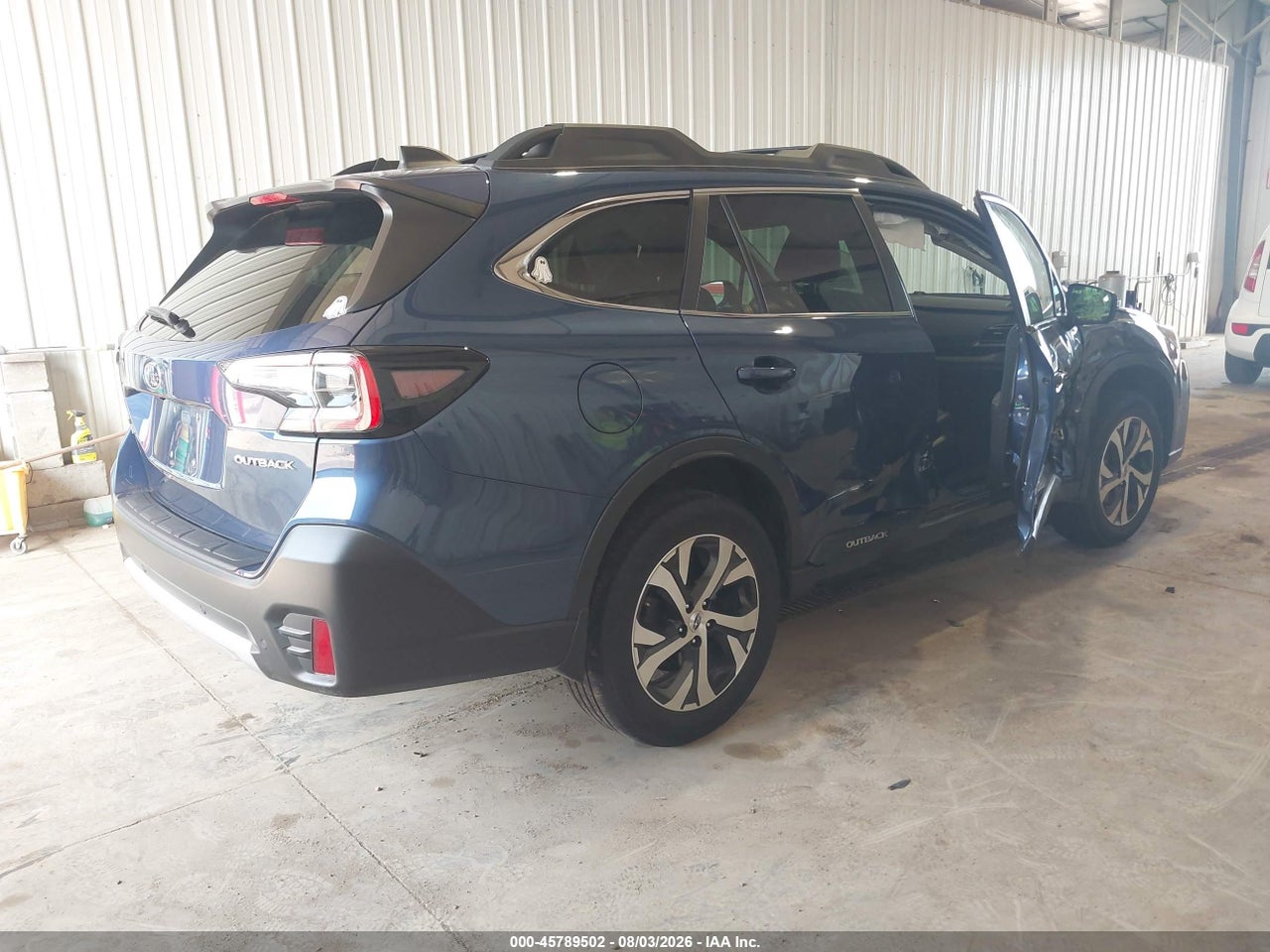 2020 SUBARU OUTBACK LIMITED · 4/11