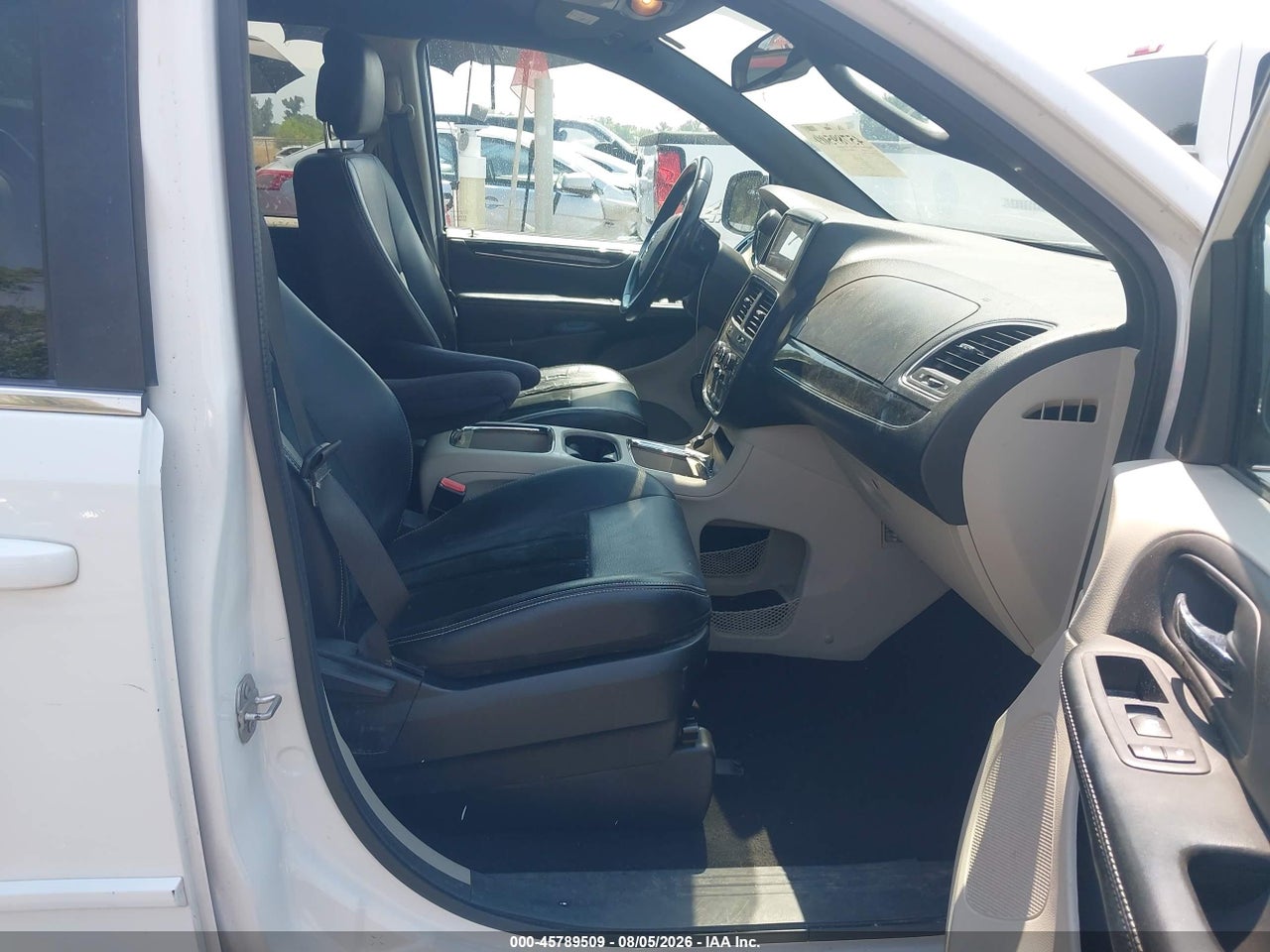 2017 DODGE GRAND CARAVAN SXT · 5/11