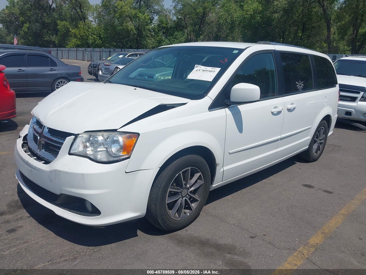 2017 DODGE GRAND CARAVAN SXT · 2/11