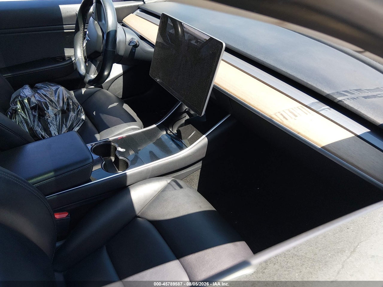 2019 TESLA MODEL 3 LONG RANGE/MID RANGE/STANDARD RANGE/STANDARD RANGE PLUS · 5/10