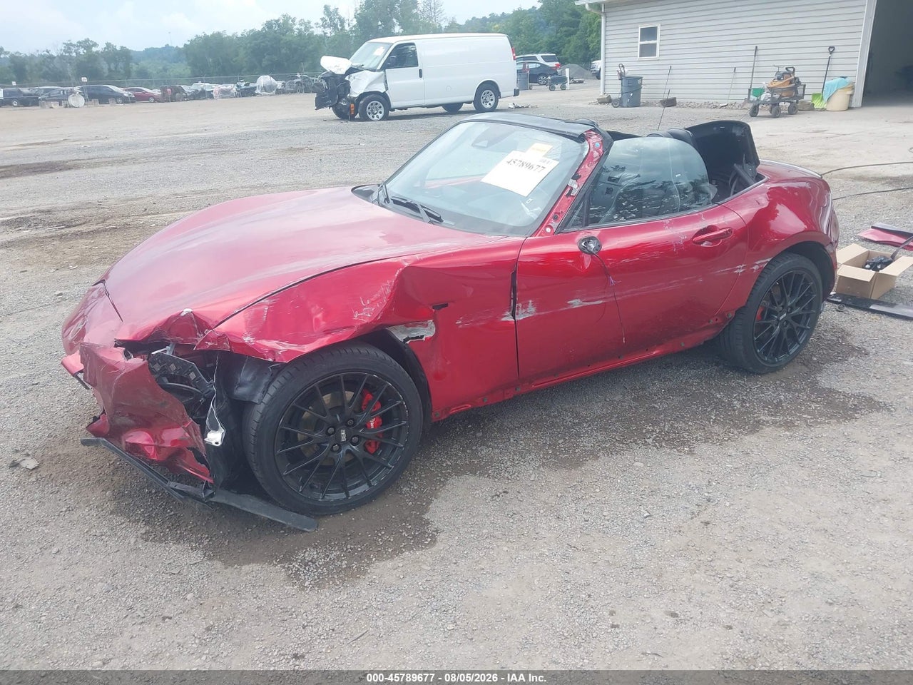2025 MAZDA MX-5 MIATA CLUB · 2/11