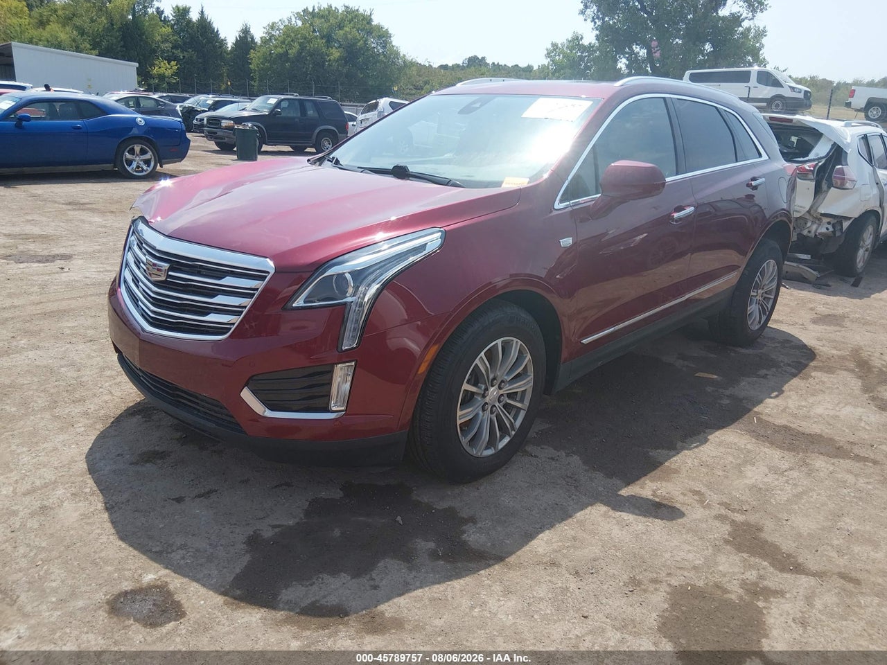 2017 CADILLAC XT5 LUXURY · 2/11