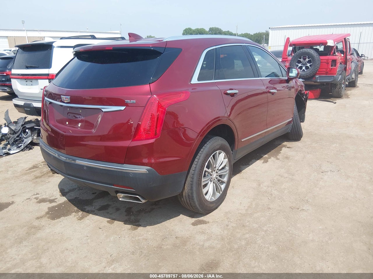 2017 CADILLAC XT5 LUXURY · 4/11