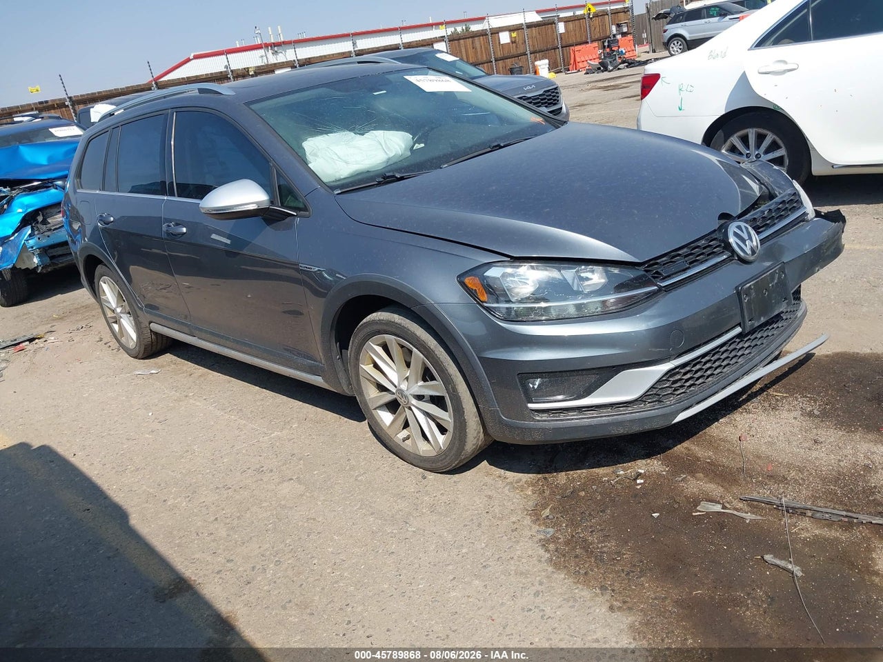 3VWH17AU3JM****** · 2018 VOLKSWAGEN GOLF ALLTRACK TSI S/TSI SE/TSI SEL