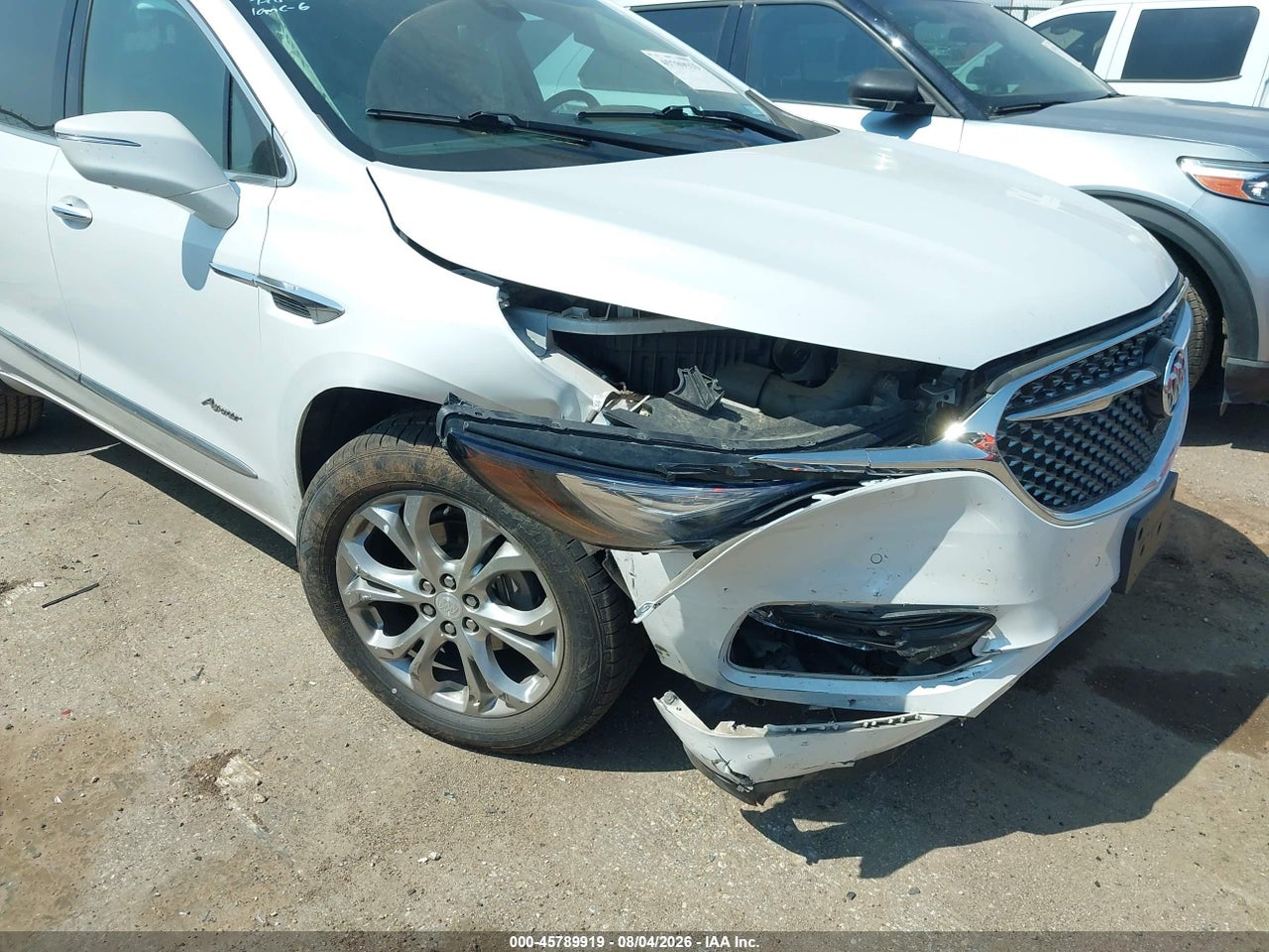 2020 BUICK ENCLAVE AWD AVENIR · 6/10