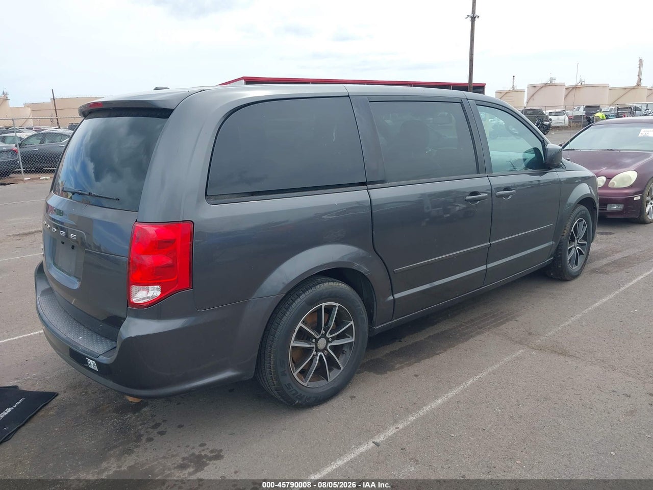 2016 DODGE GRAND CARAVAN SXT · 4/11