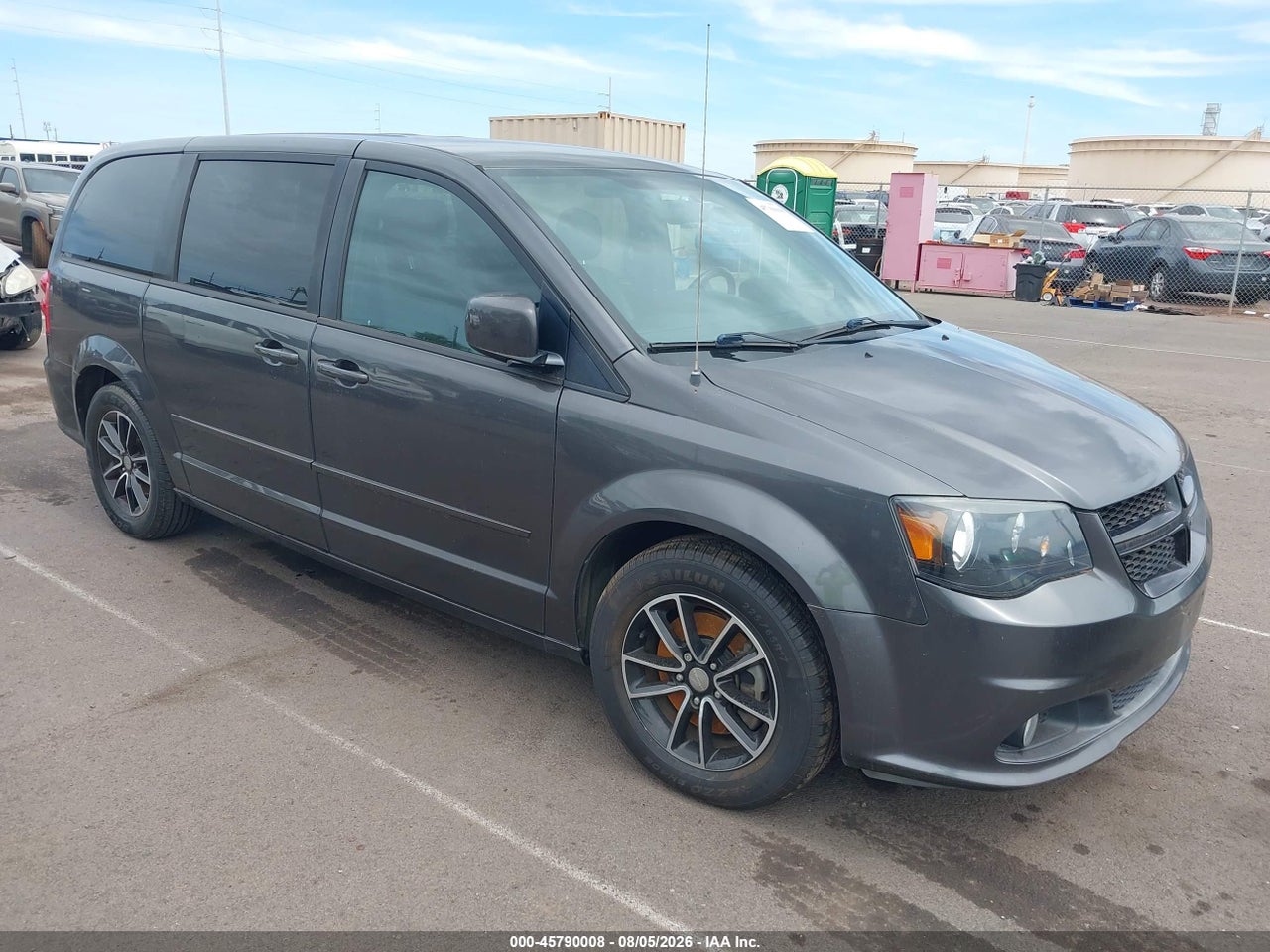 2C4RDGCG8GR****** · 2016 DODGE GRAND CARAVAN SXT