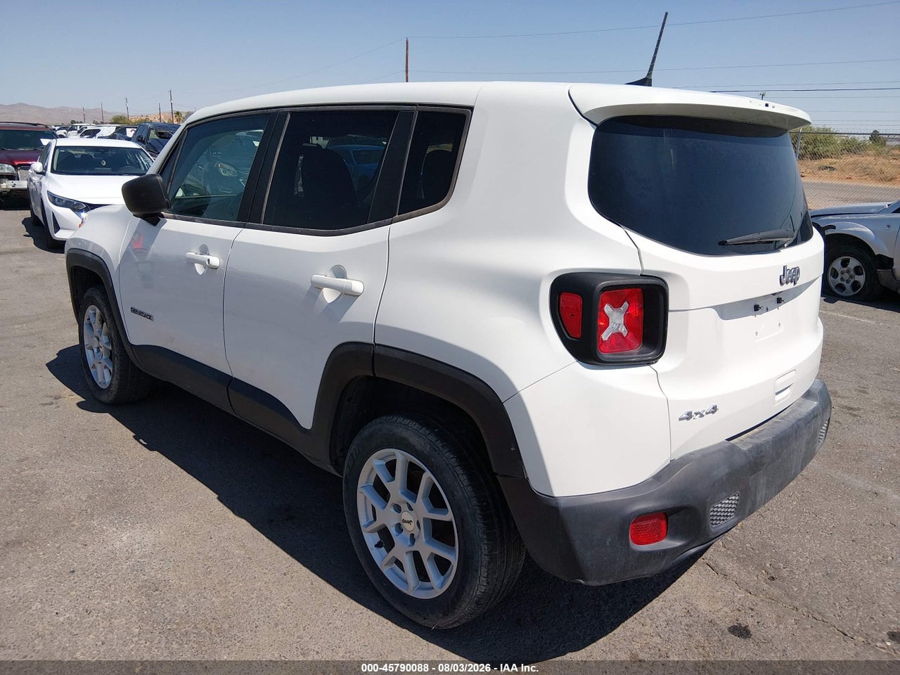 2023 JEEP RENEGADE LATITUDE 4X4 · 3/10