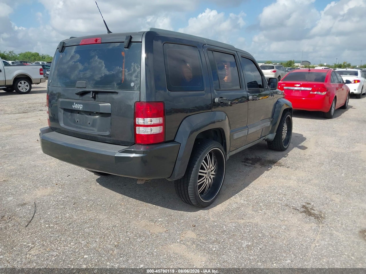2011 JEEP LIBERTY SPORT · 4/11