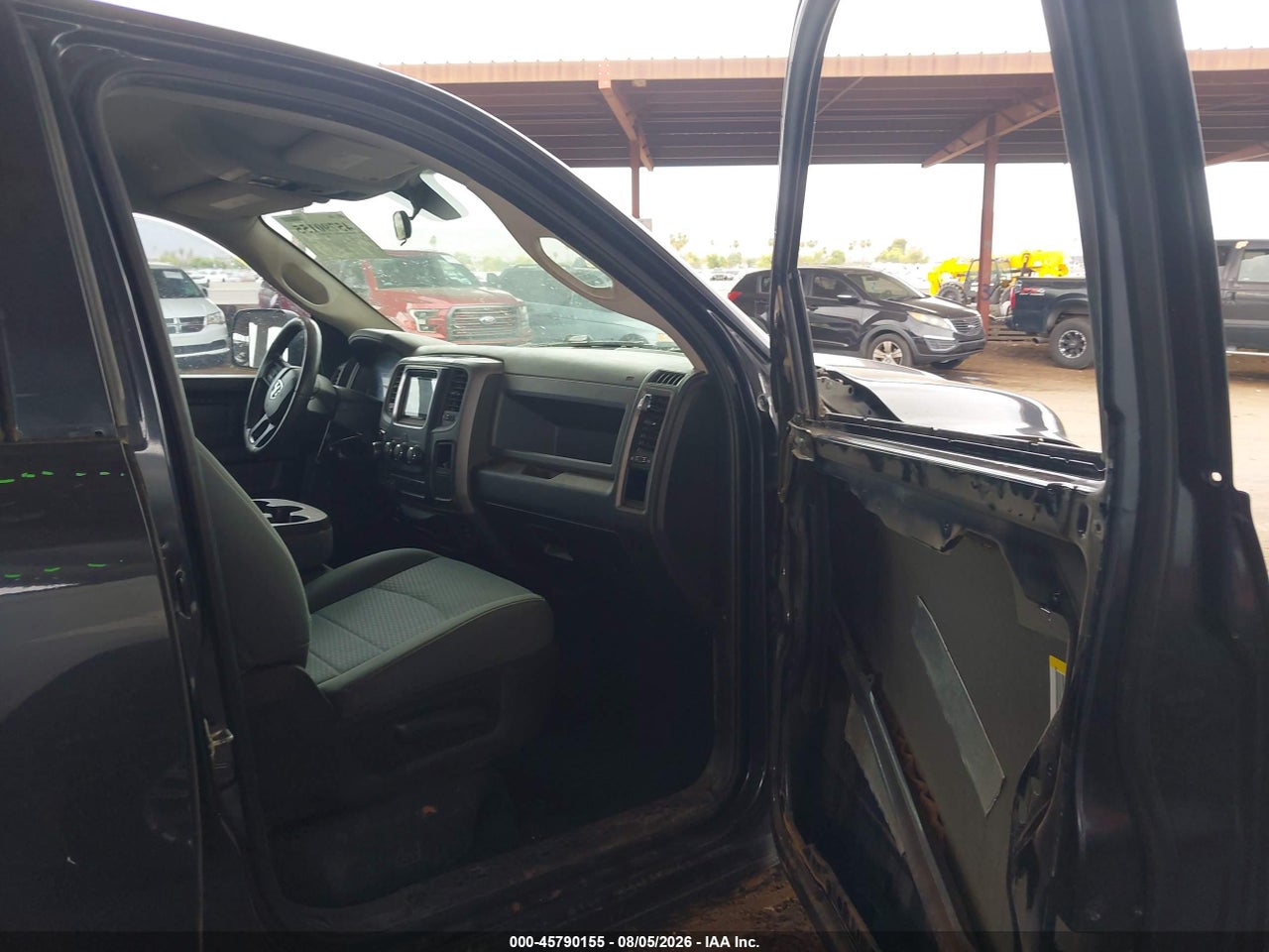 2018 RAM 1500 EXPRESS  4X4 6'4 BOX · 5/11